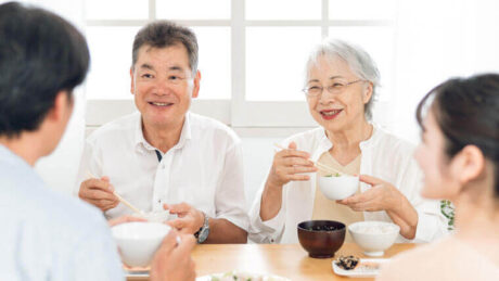 シニアの団欒